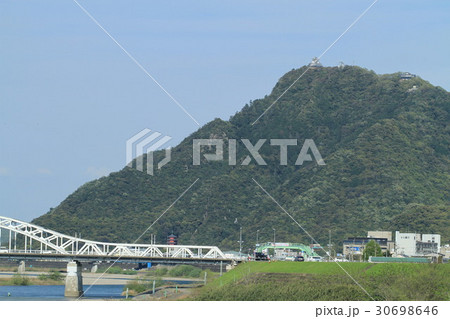 長良川から見た岐阜城 長良川から見た岐阜城 30698646