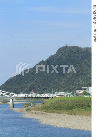 長良川から見た岐阜城 長良川から見た岐阜城 30698648