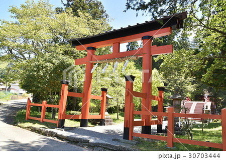 【世界遺産 紀伊山地の霊場と参詣道】【紀伊国一宮】丹生都比売神社の鳥居　和歌山県伊都郡かつらぎ町 30703444