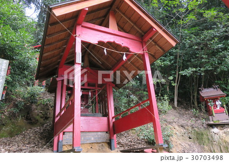 御産稲荷社~広島市二葉山 金光稲荷神社 奥の院参道~ 御産稲荷社~広島市二葉山 金光稲荷神社 奥の院参道~ 30703498