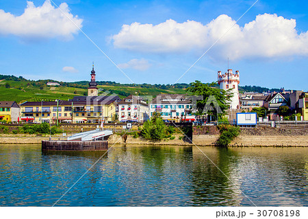 Rudesheim am Rhein, town in the Rhine Gorge 30708198