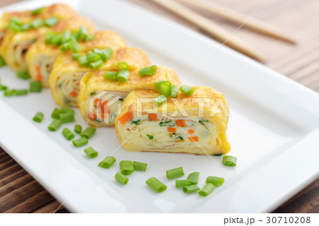 Japanese rolled omelette Japanese rolled omelette 30710208