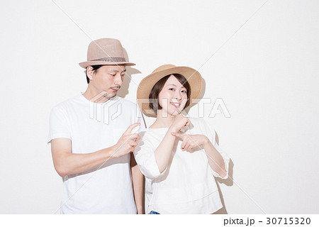 カップル　ポートレート 30715320