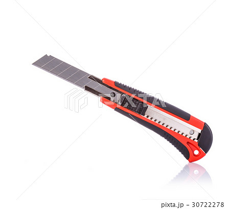 New cutter blade. Studio shot isolated on white 30722278