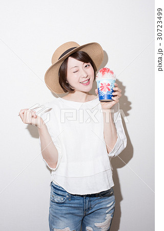 女性 ポートレート 女性 ポートレート 30723499