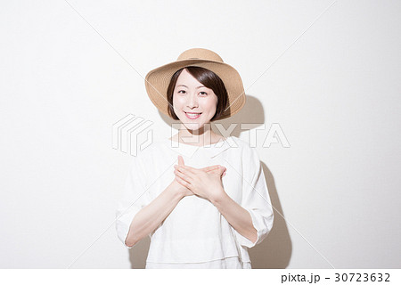 女性 ポートレート 女性 ポートレート 30723632