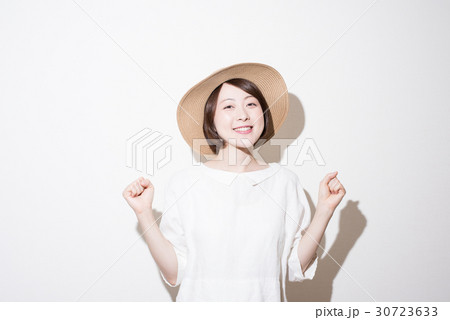 女性　ポートレート 30723633