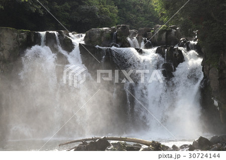 宮崎県都城市　関之尾滝 30724144