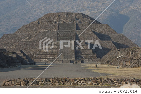 ティオティワカン Teotihuacan 月のピラミッド ティオティワカン Teotihuacan 月のピラミッド 30725014