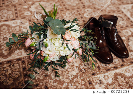 wedding bouquet with man shoes wedding bouquet with man shoes 30725253