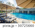 リゾートホテルのプール 30725660