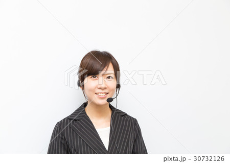 オペレーターの女性 30732126