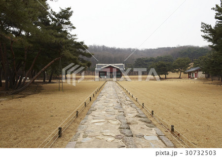 古建築 木 陵 30732503