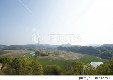 山 景色 風景 30732791