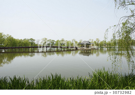 古建築 橋 池 30732982