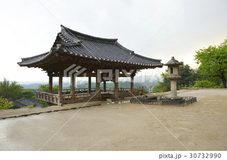 古建築 浮石寺 石灯 30732990
