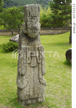 ムンインソク 石像 堤川市 30733213