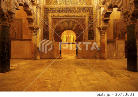 古建築 社員 スペインの 30733631