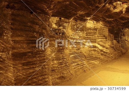 鉱山 洞窟 塩鉱山 30734599