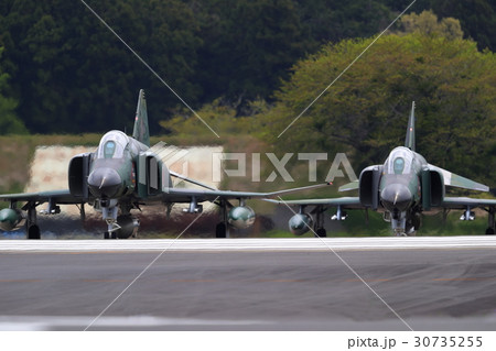航空自衛隊   戦闘機    タキシング    RF-4E 30735255