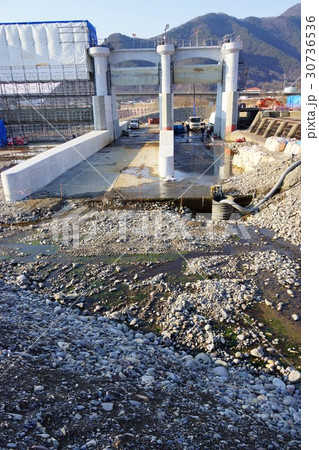 千曲川埴科用水頭首工大工事 千曲川埴科用水頭首工大工事 30736536