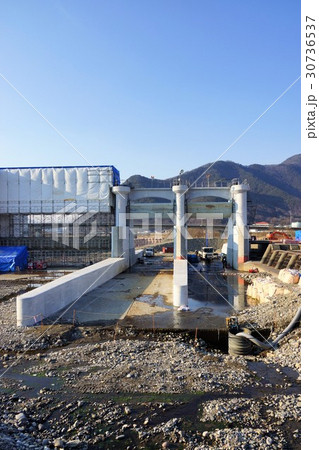 千曲川埴科用水頭首工大工事 千曲川埴科用水頭首工大工事 30736537