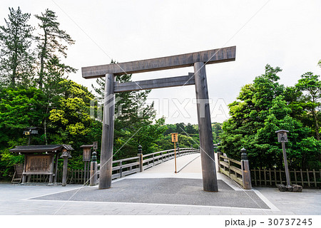 伊勢神宮 内宮 宇治橋鳥居 伊勢神宮 内宮 宇治橋鳥居 30737245