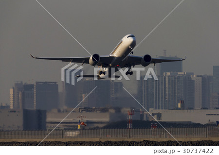 羽田空港からの離陸#4 30737422
