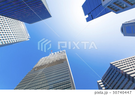 オフィス街の高層ビル オフィス街の高層ビル 30740447