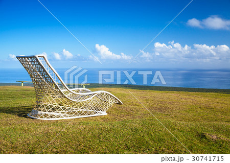 Empty wicker chair on Montana Redonda 30741715