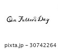 筆文字　ハートのついた On Father's Day 30742264