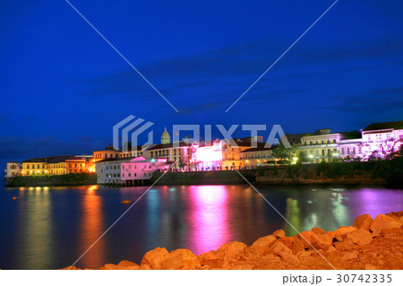 Panama City, Casco Viejo in the sunset 30742335