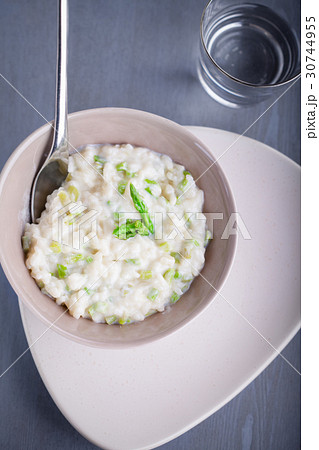 Risotto with Asparagus 30744955