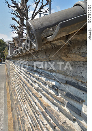 谷中散歩:観音寺の築地塀 谷中散歩:観音寺の築地塀 30759239