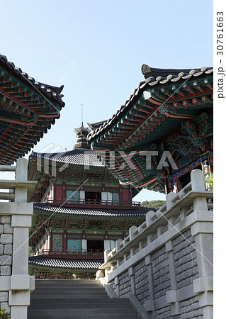 古建築 ローアングル ボタプサ 30761663