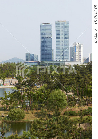 高層ビル 公園 松島 30762780