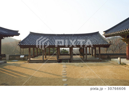 古建築 マンセル 法鼓 30766606