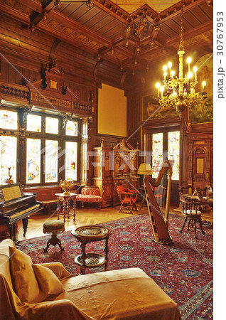 ルーマニアの シャンデリア アンティーク 30767953