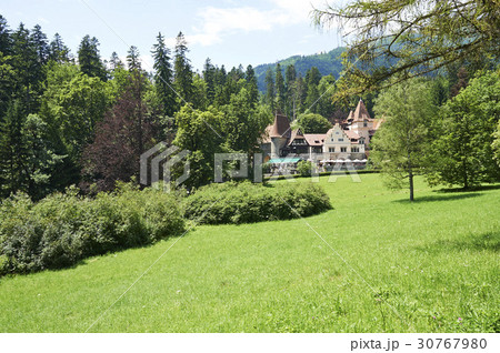 建築 ルーマニアの シナイア 30767980