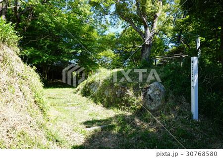 志方の城山 城門跡 兵庫県 加古川市志方町 志方の城山 城門跡 兵庫県 加古川市志方町 30768580