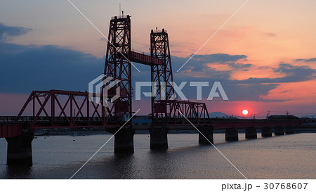 筑後川昇開橋(夕陽バージョン) 30768607