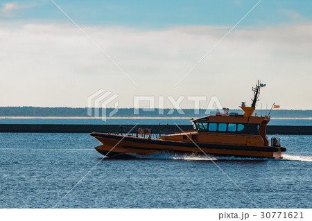Yellow pilot ship 30771621