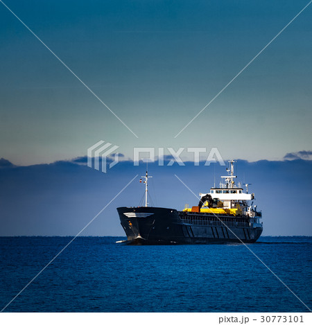 Black cargo ship 30773101