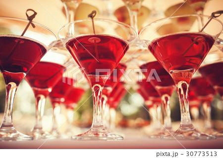 Glass of martini 30773513