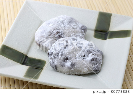 やわらかい豆餅 やわらかい豆餅 30773888