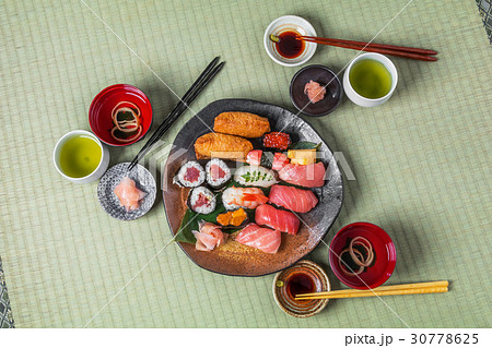 江戸前寿司　Real sushi of Tokyo Style 30778625