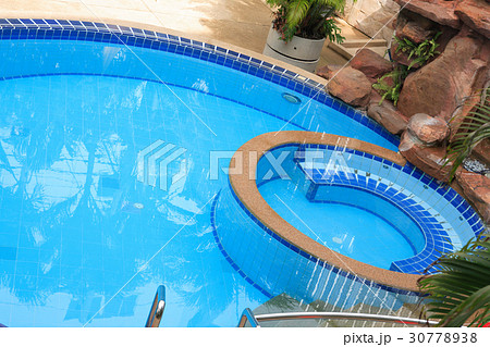 Nice Empty Water Pool 30778938