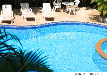 Nice Empty Water Pool 30778939