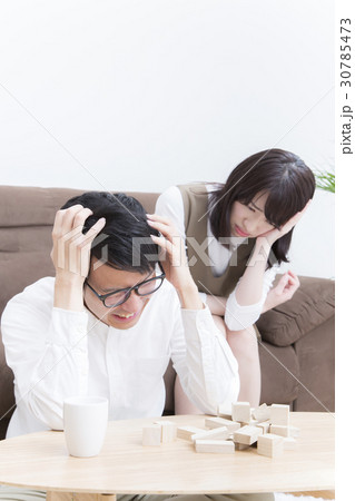 人生失敗イメージ 失敗 絶望 倒産 リストラの写真素材