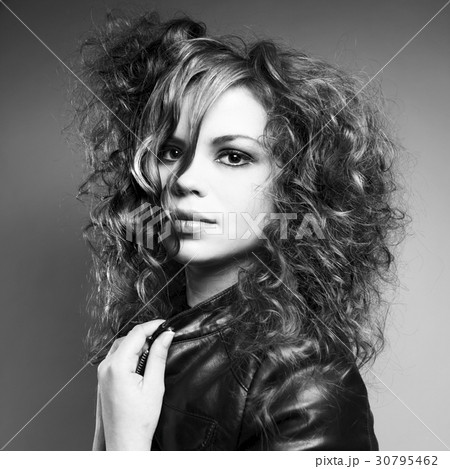 Beautiful curly girl Beautiful curly girl 30795462